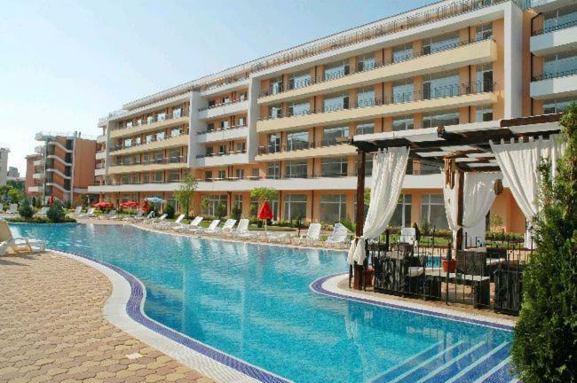 Apartmán Grand Kameliq Sluneční pobřeží Exteriér fotografie