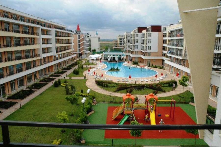 Apartmán Grand Kameliq Sluneční pobřeží Exteriér fotografie