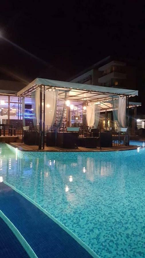 Apartmán Grand Kameliq Sluneční pobřeží Exteriér fotografie
